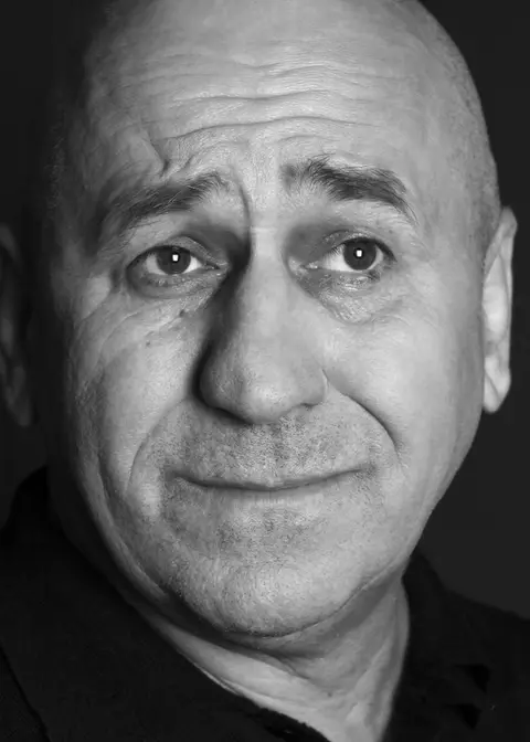 George Mihăiță — portret casting actor profesionist alb-negru by Daniel Faluvégi